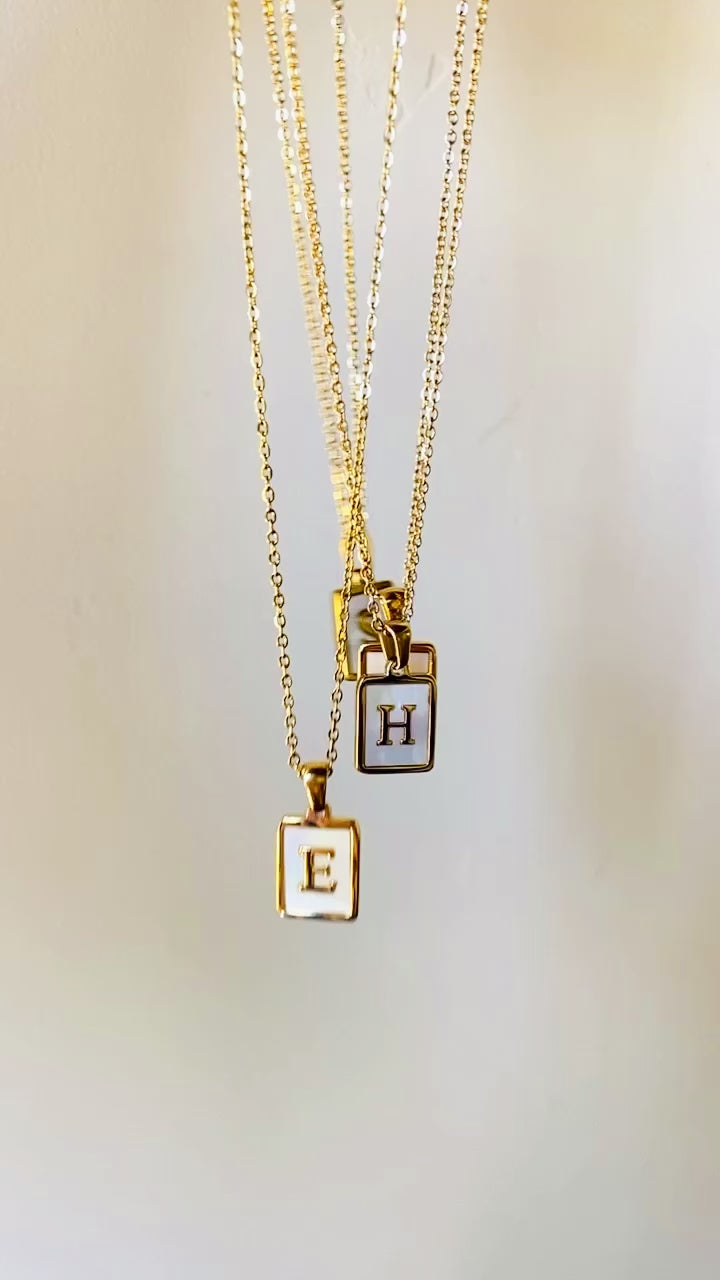 FRANKIE pearl letterplate necklace
