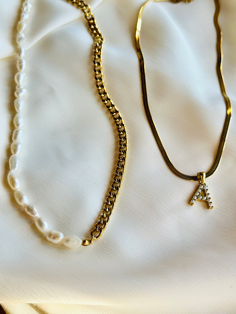 Layered Necklace Bundle: Pearl Princess