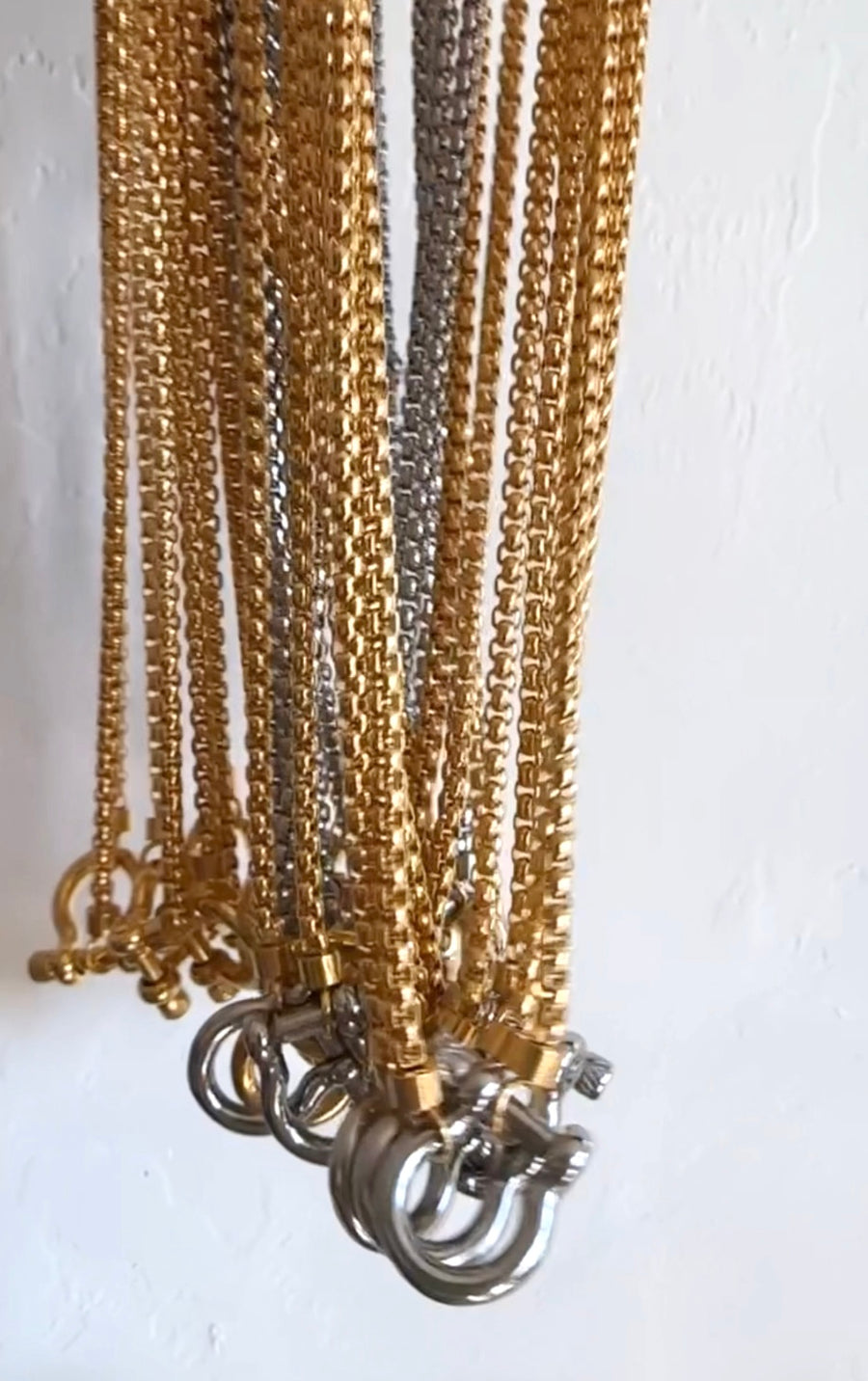 Horsebit Chain Necklace - Gold chain with silver clasp