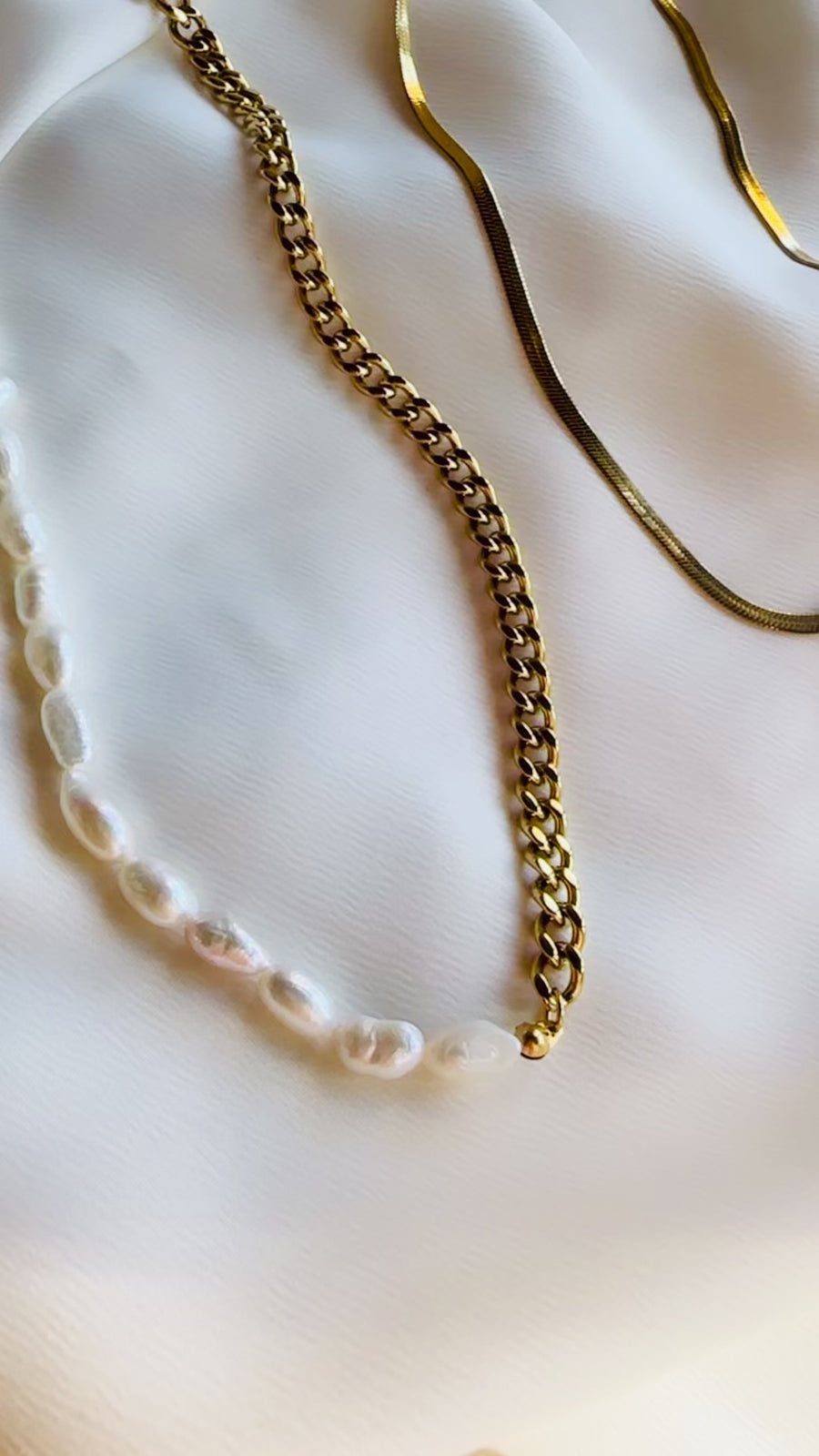 Layered Necklace Bundle: Pearl Princess