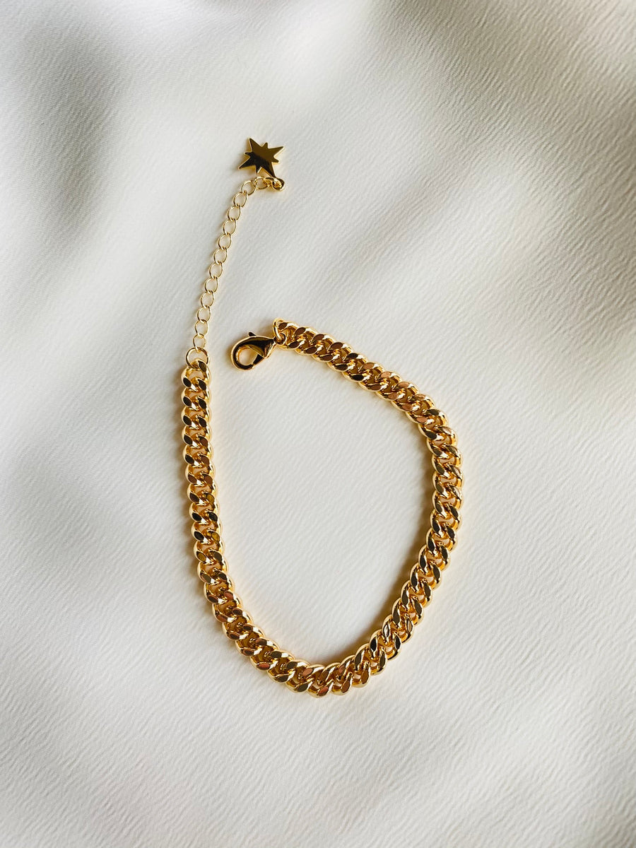 ESTE Cuban chain layering bracelet
